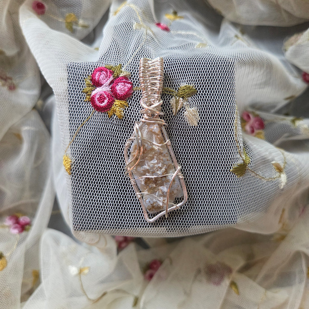 Chalcedony Abstract Wire Wrap (Silver Wire)