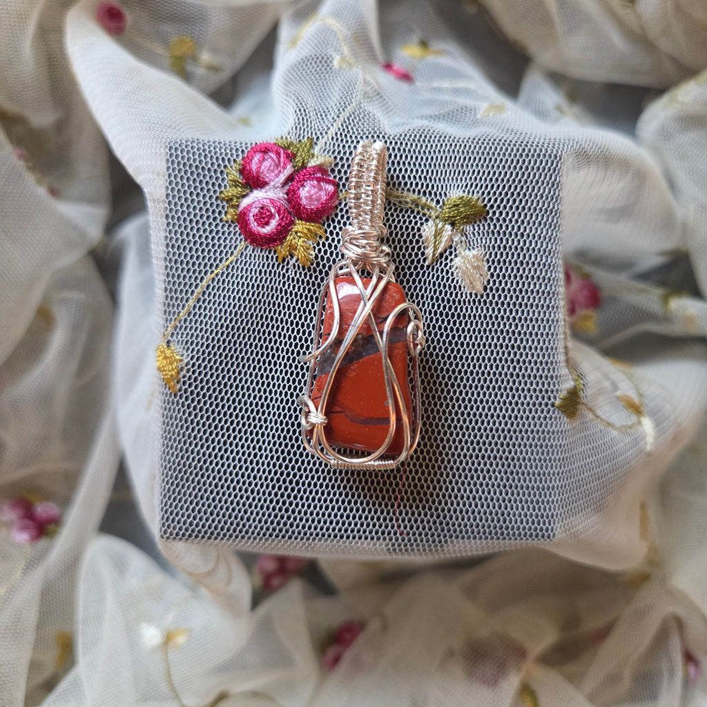 Red Jasper Natural Tumbled Wrap (Silver Wire)