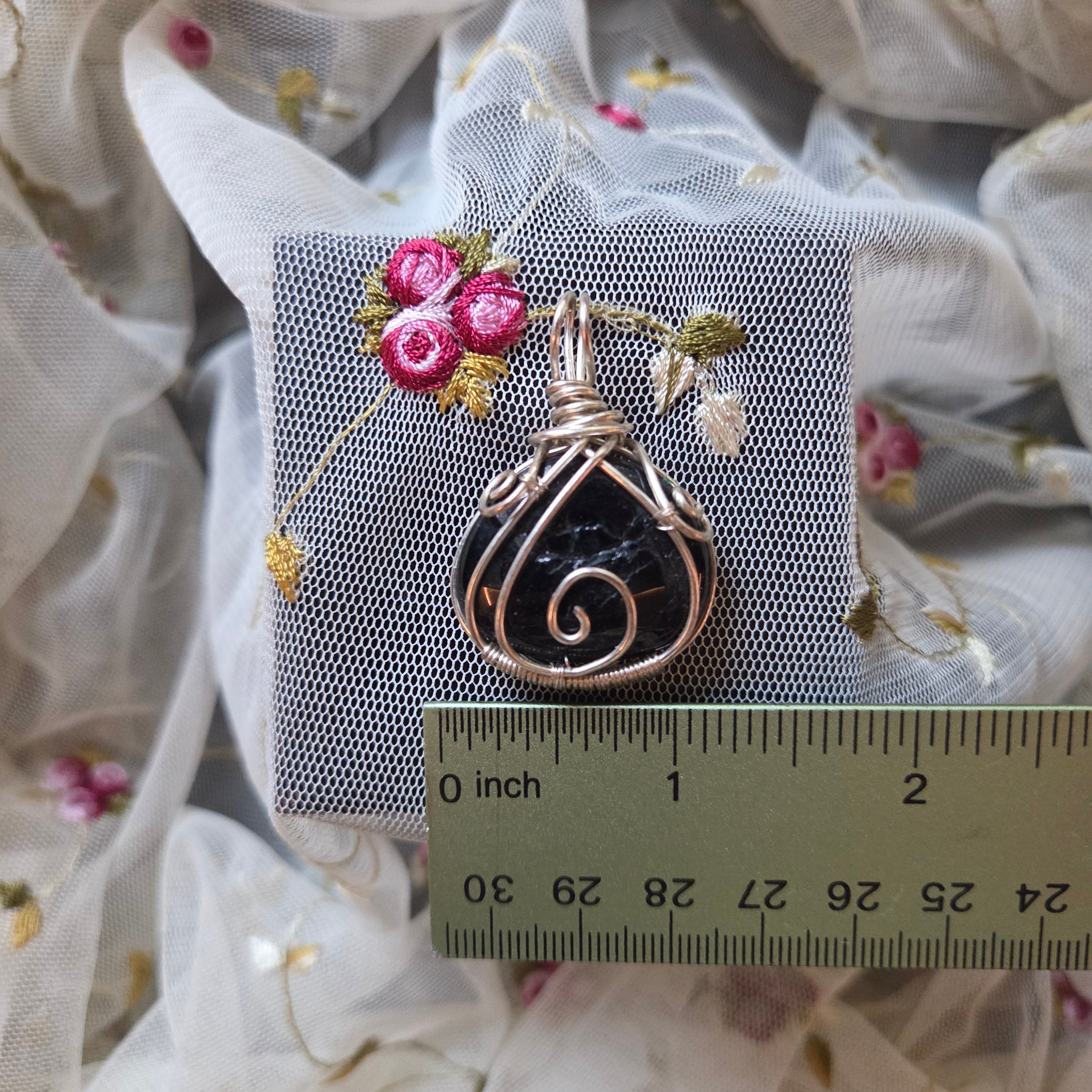 Obsidian Palm Wrap (Silver Wire)