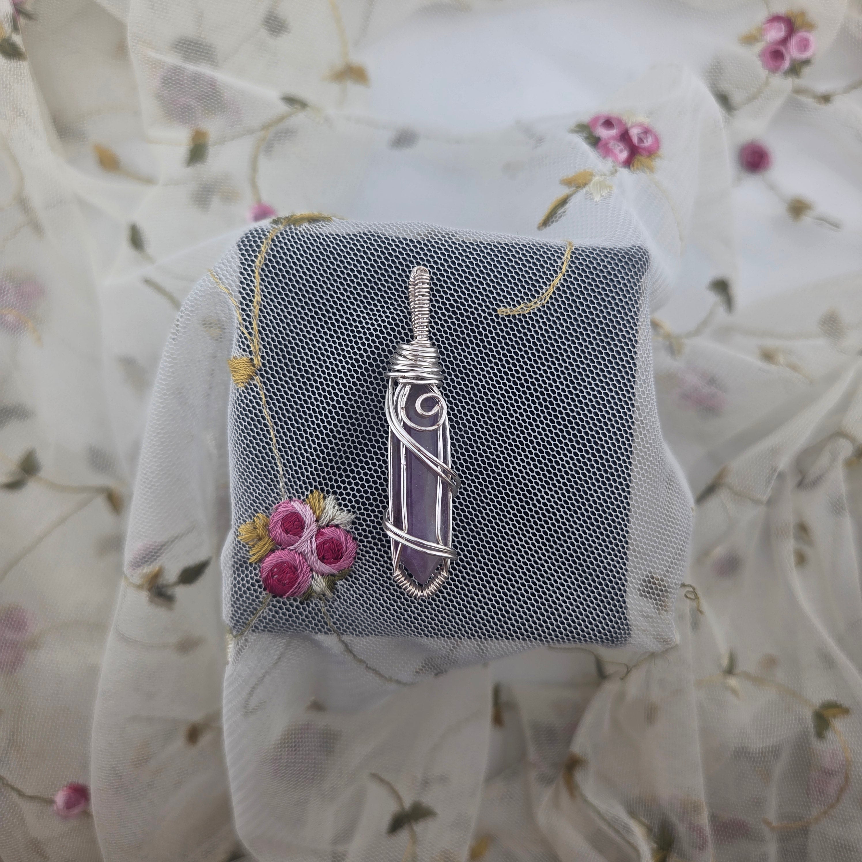 Amethyst Point Wrap (Silver Wire)