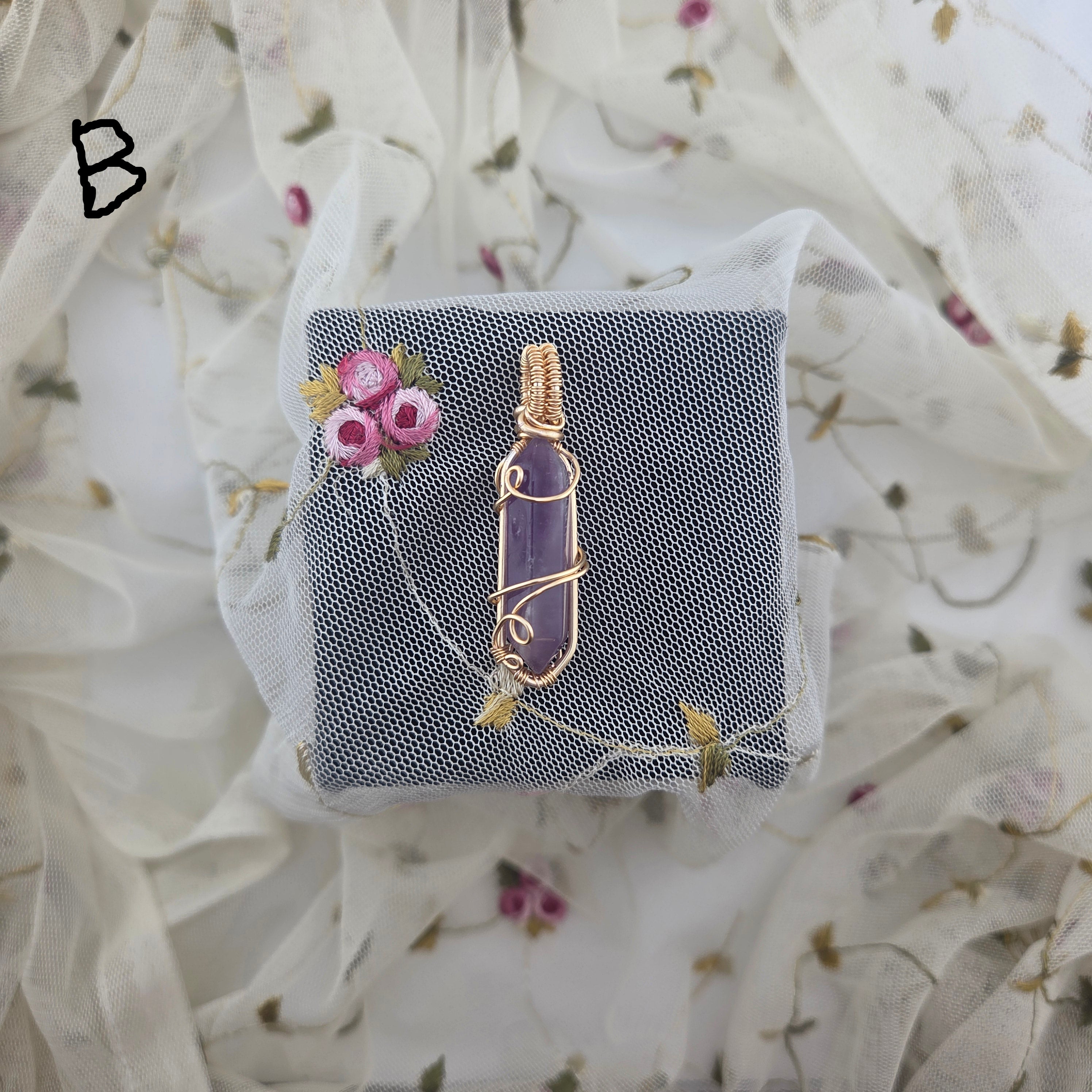 Amethyst  Point Wrap (Gold Wire)