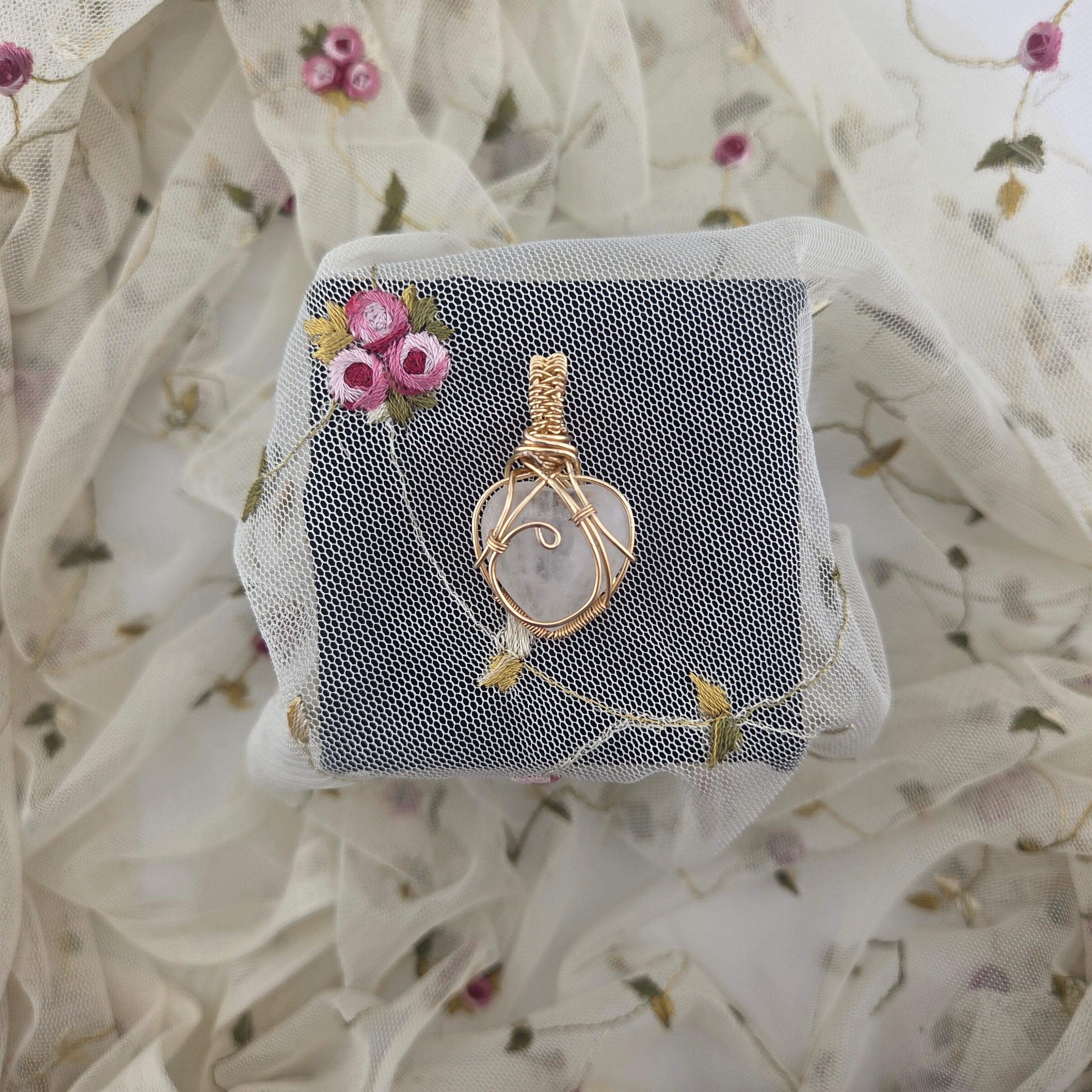 "Itty" Quartz Heart Wrap (Gold Wire)