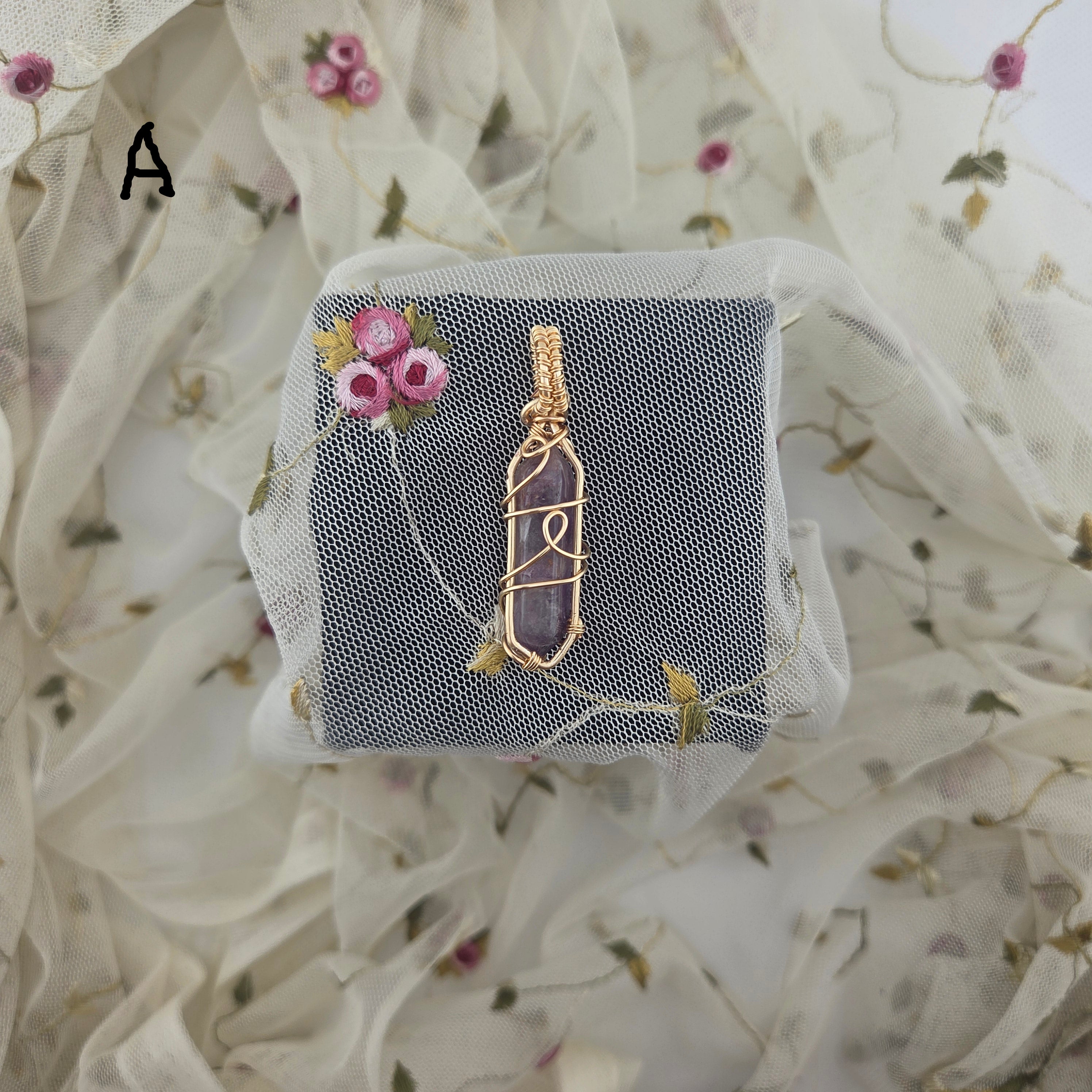 Amethyst  Point Wrap (Gold Wire)