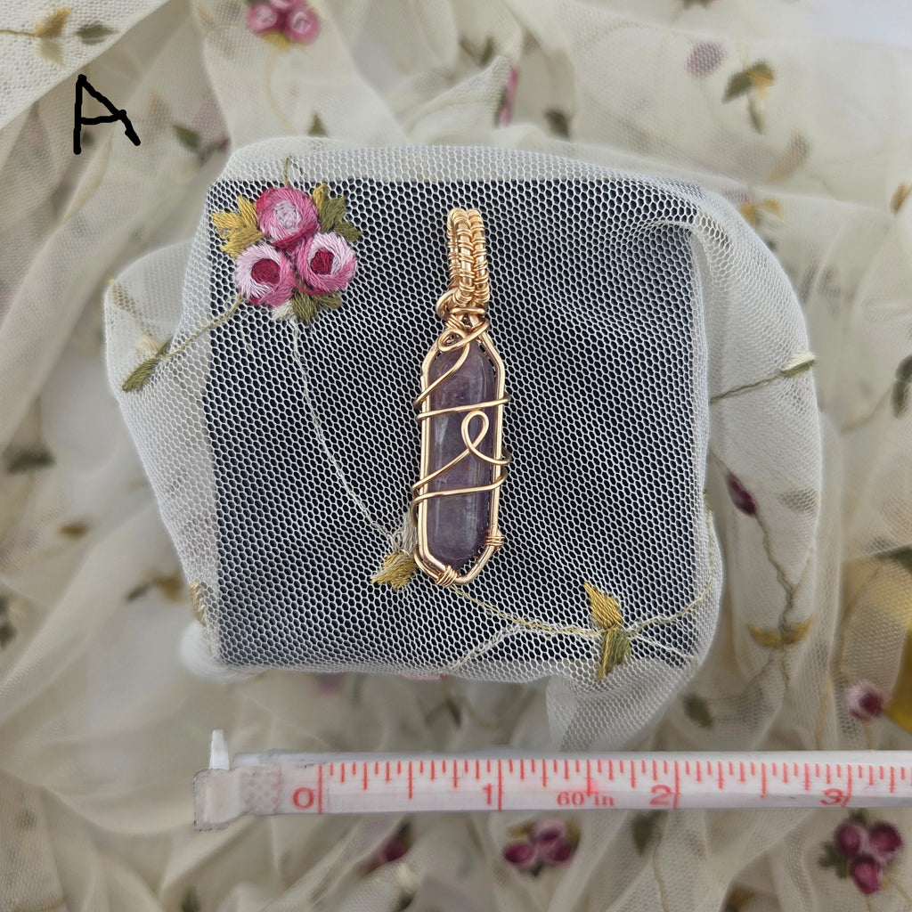 Amethyst  Point Wrap (Gold Wire)