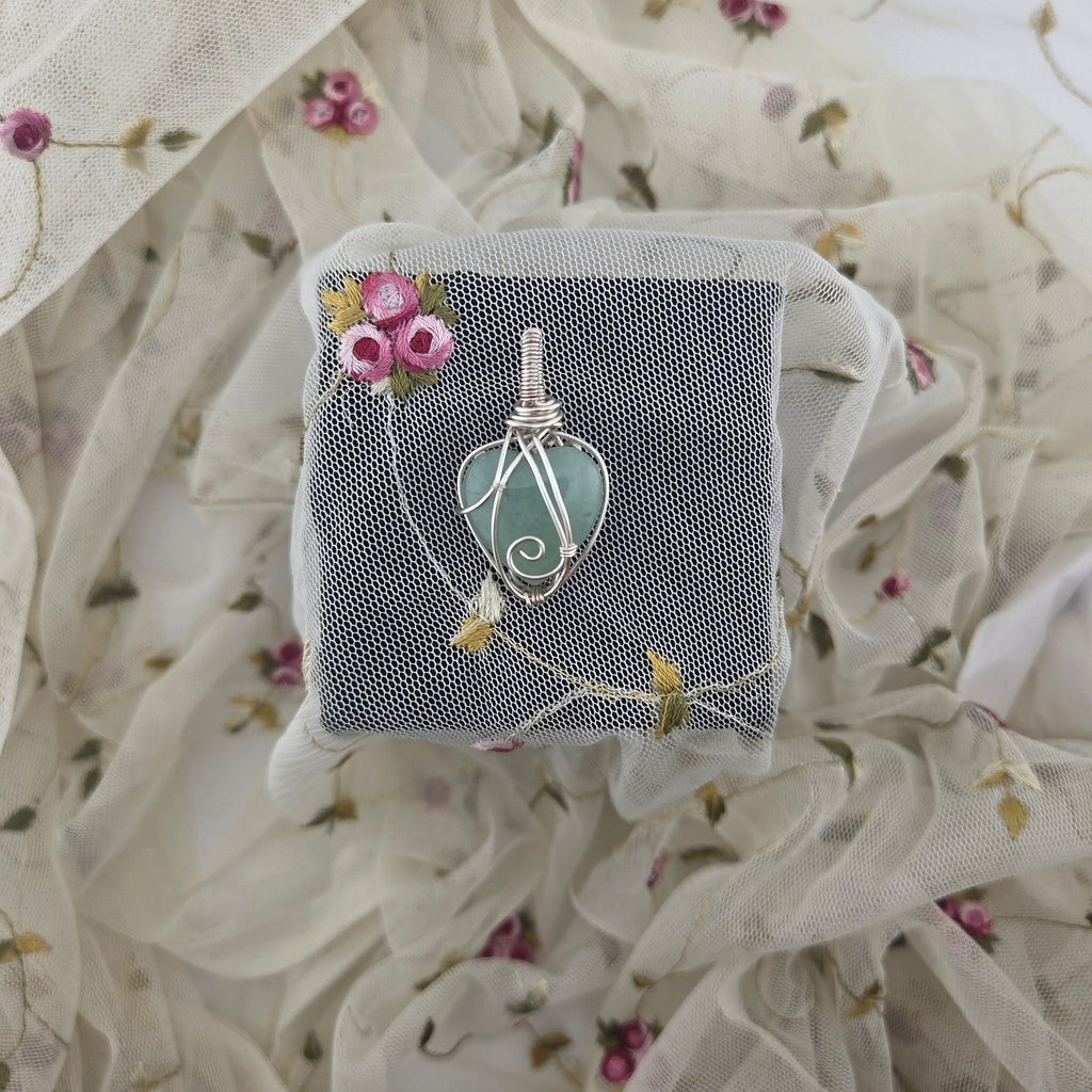 "Itty" Jade Heart Wrap (Silver Wire)