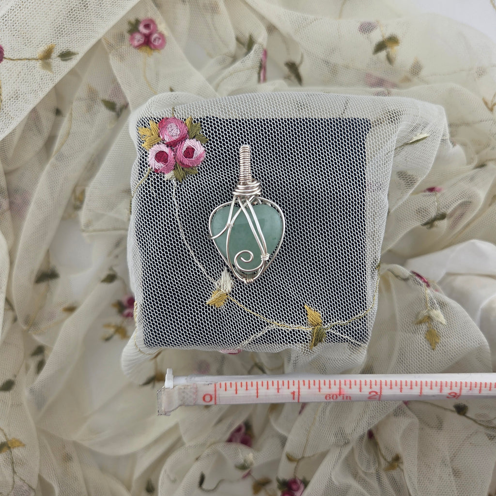 "Itty" Jade Heart Wrap (Silver Wire)