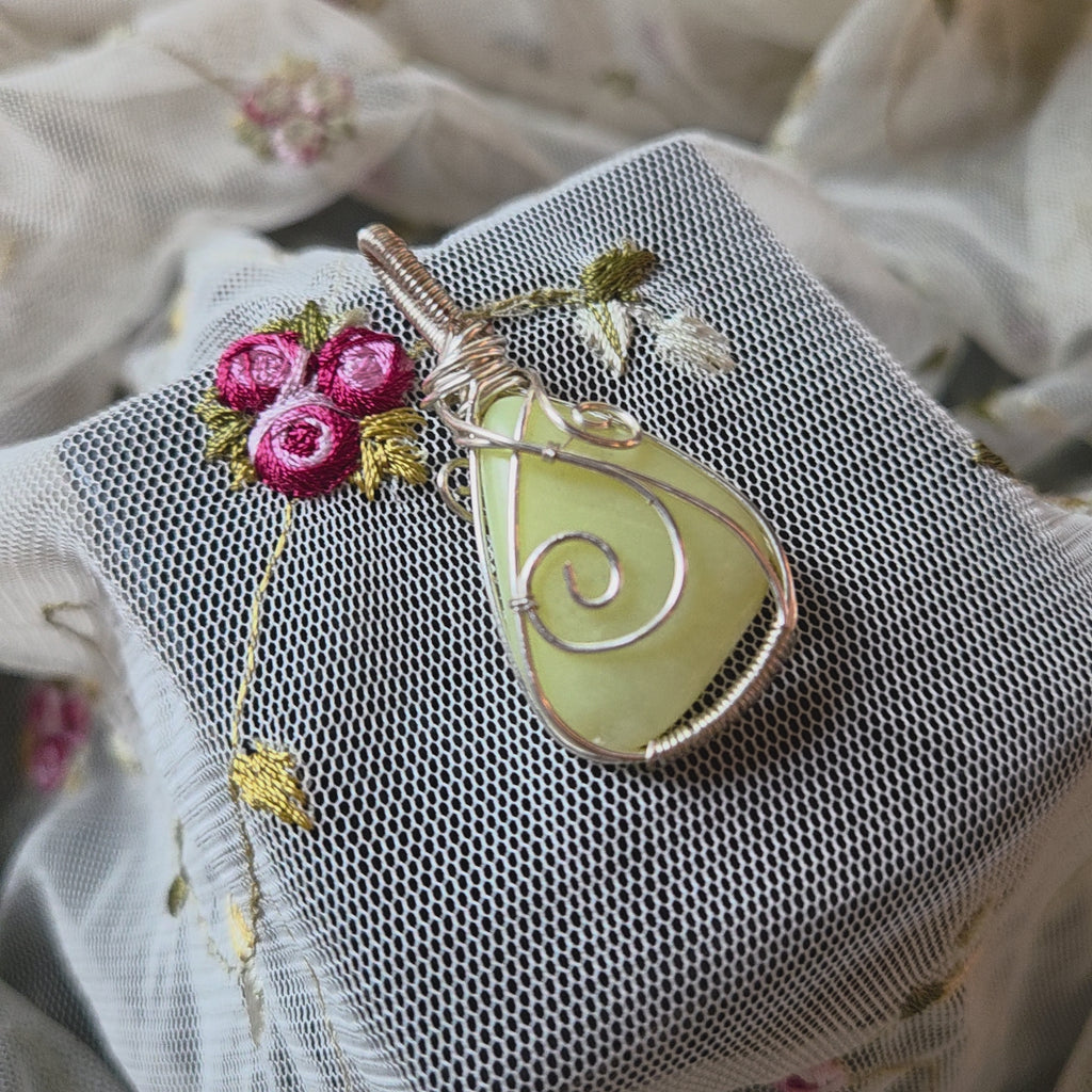 Yellow Serpentine Natural Tumbled Wrap (Silver Wire)