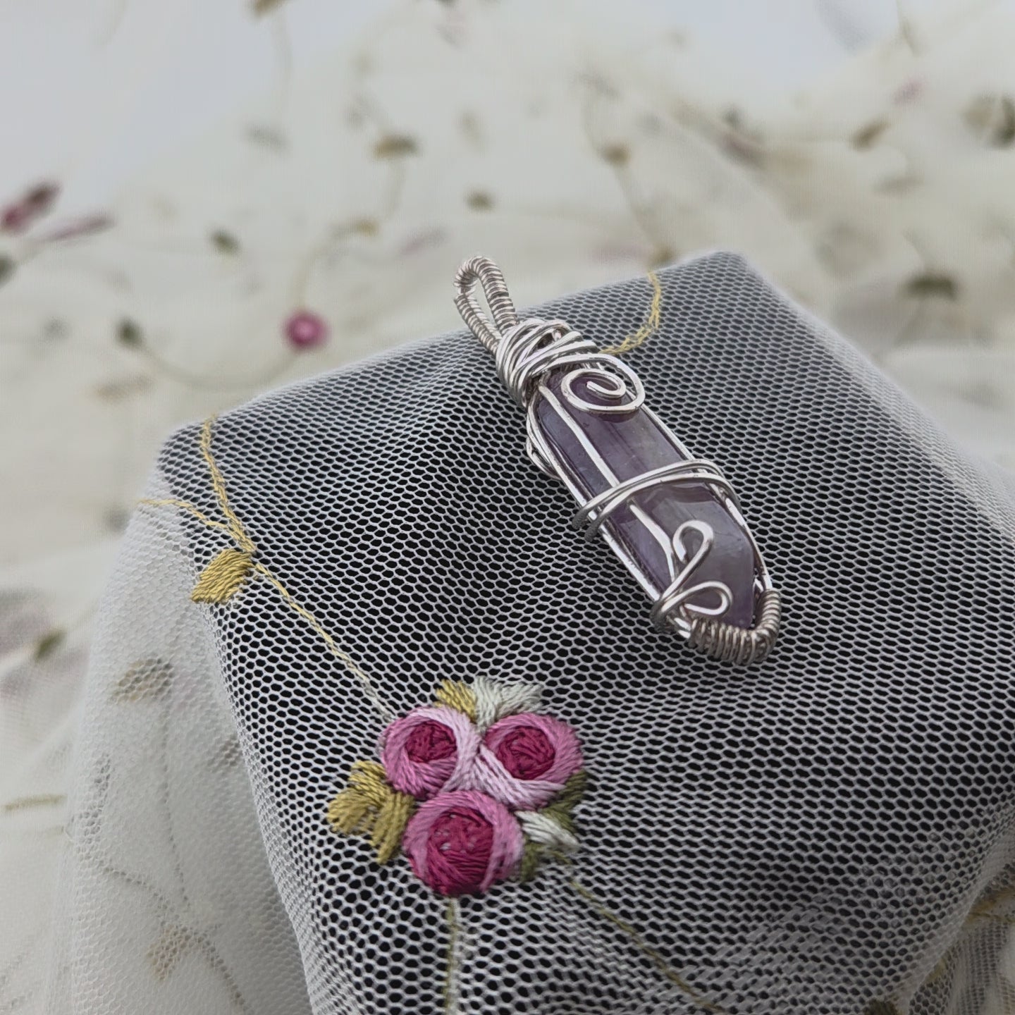 Amethyst Point Wrap (Silver Wire)