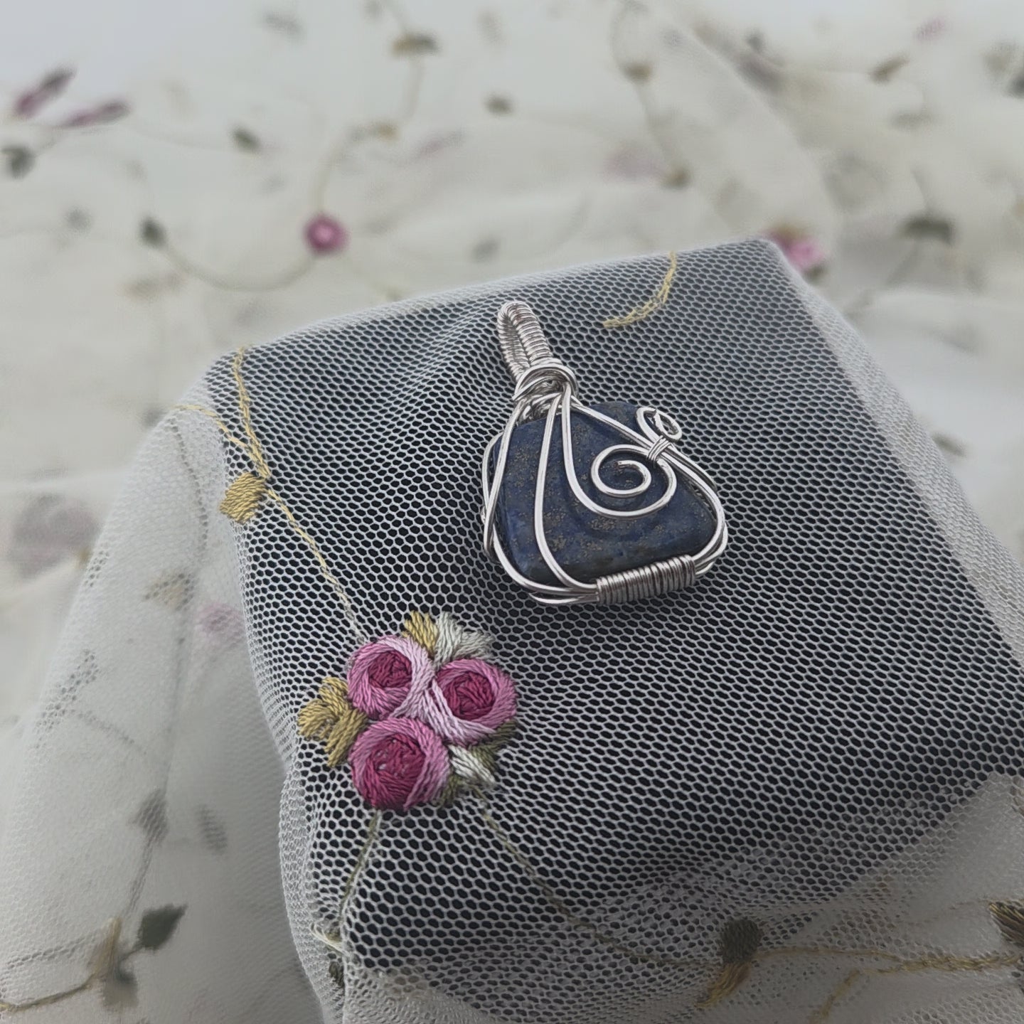Lapis Lazuli Square Wrap (Silver Wire)