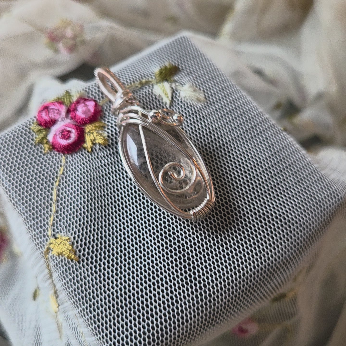 Clear Quartz Natural Tumbled Wrap (Silver Wire)